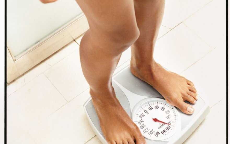 Вес после 60. Лишний вес уходит. Вес не главное. Вес не уходит картинки. Вес не уходит.