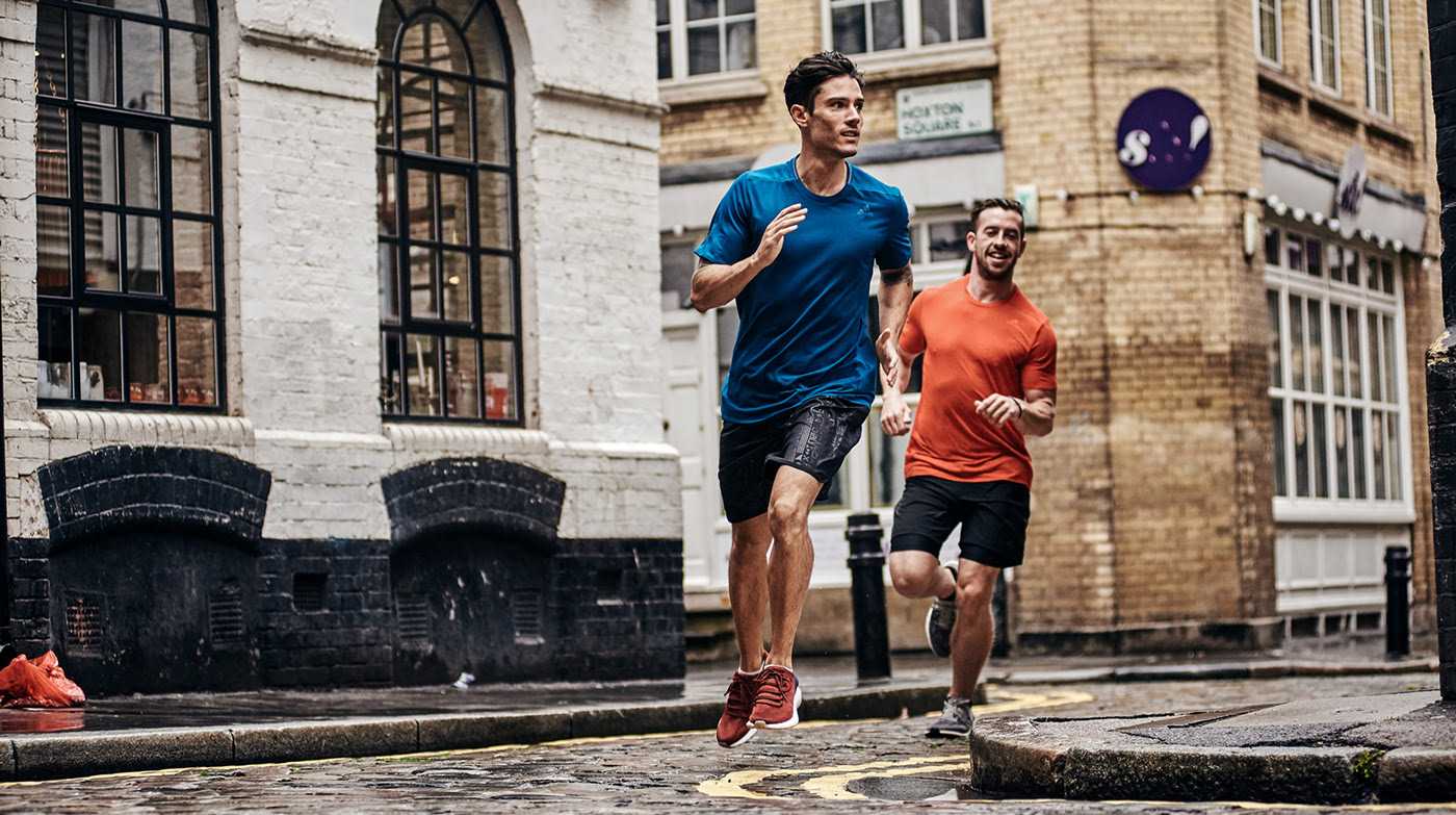 Adidas runbase: что это такое и как попасть на тренировки