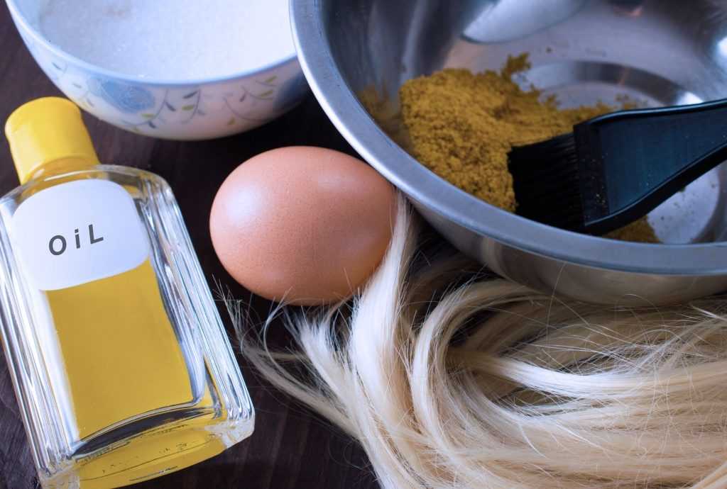 Какой витамин добавить в масло для волос