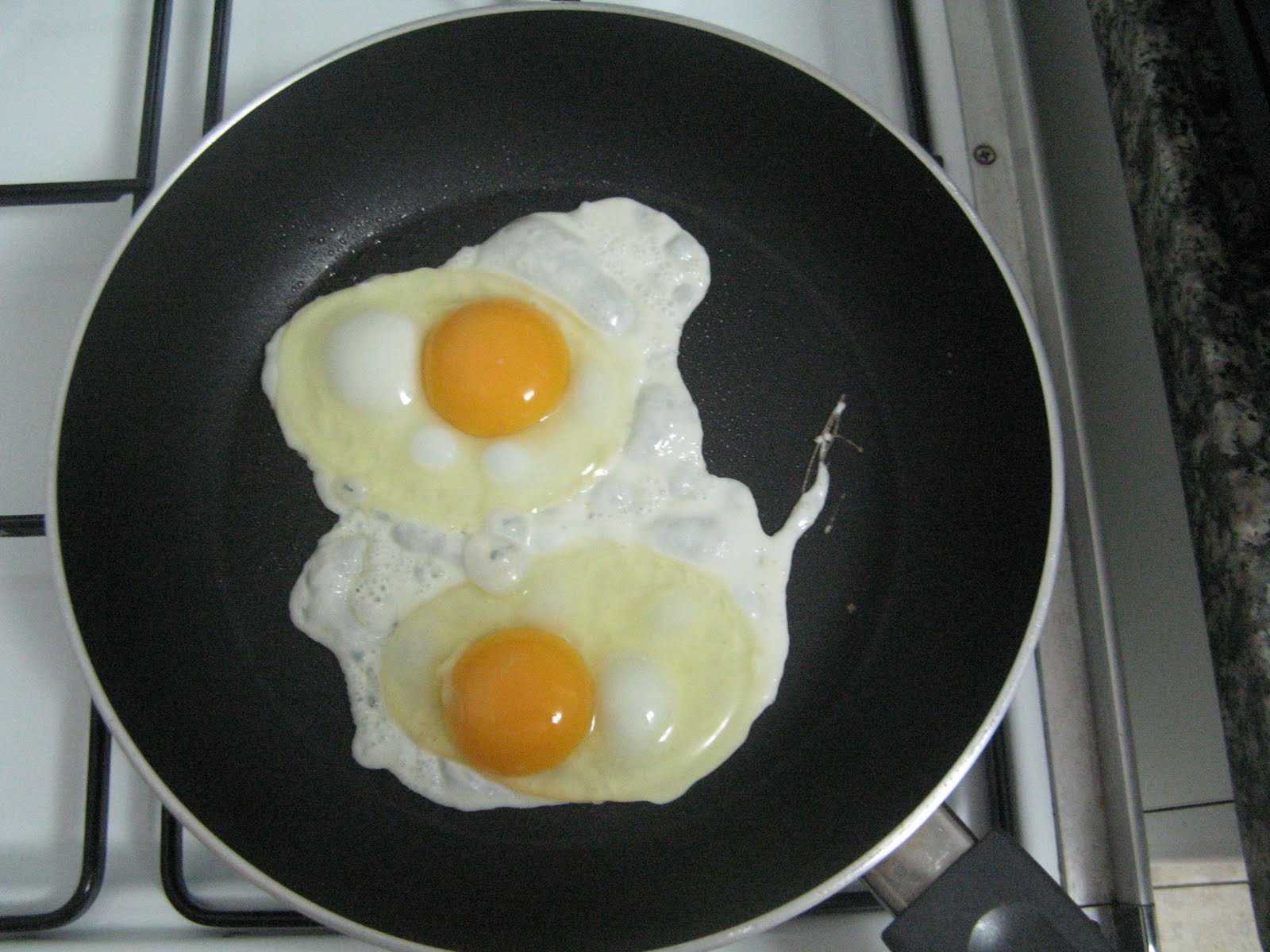 Фото жареного яйца