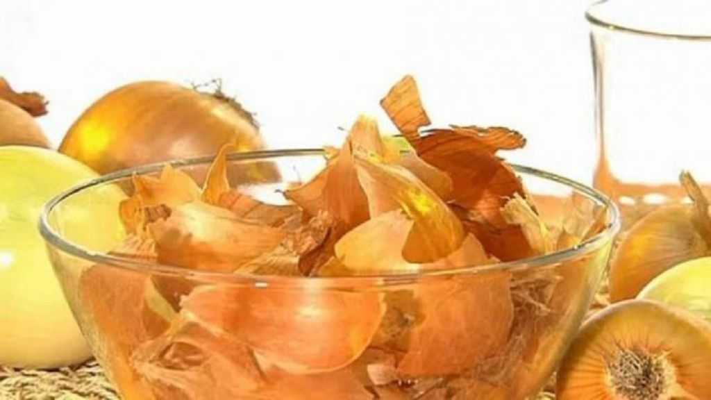 Перхоть и как от неё избавиться